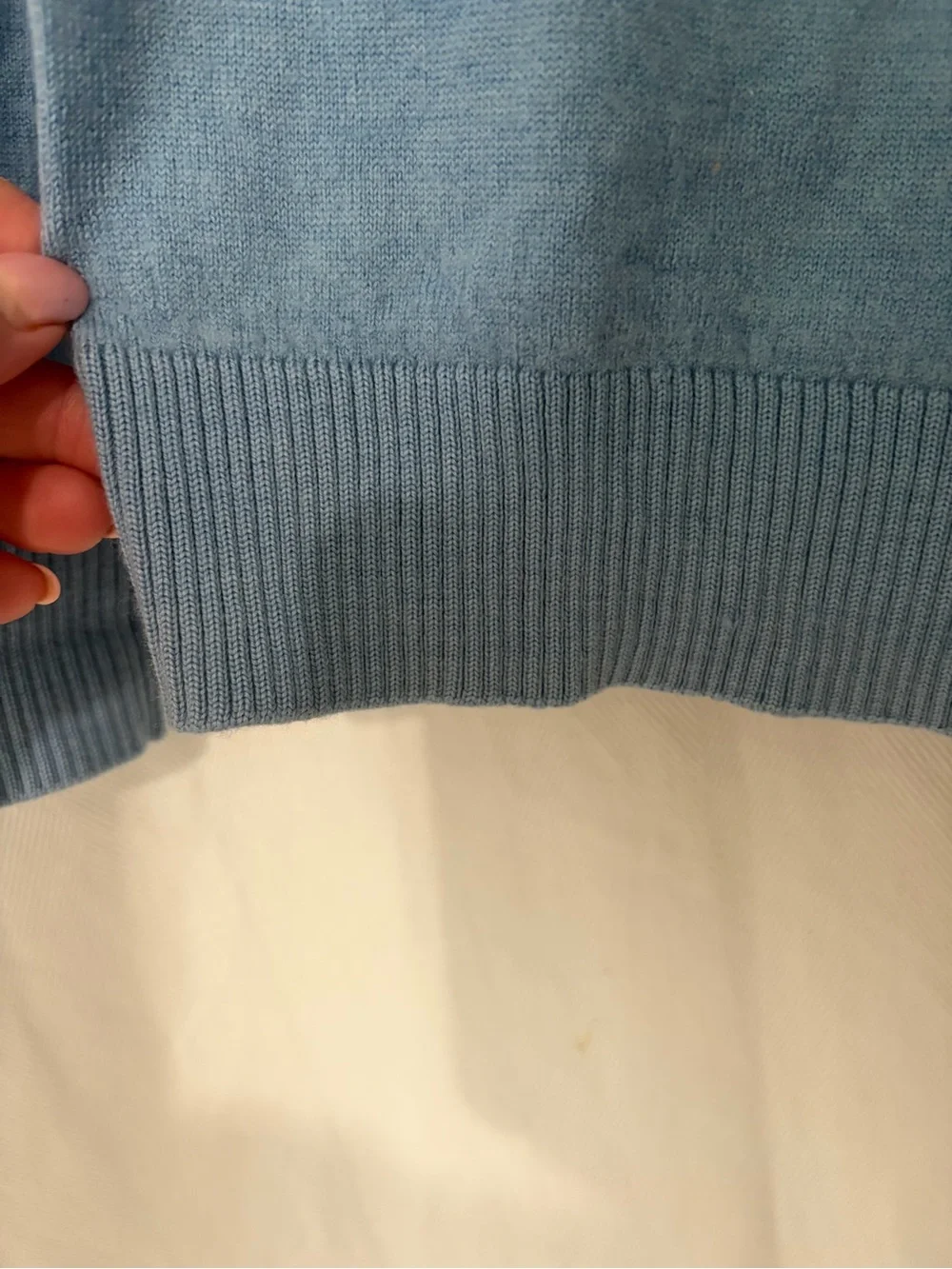 Calvin Klein Men's Merino Wool V-Neck Pastel Blue Sweater M Preppy Classic Quiet